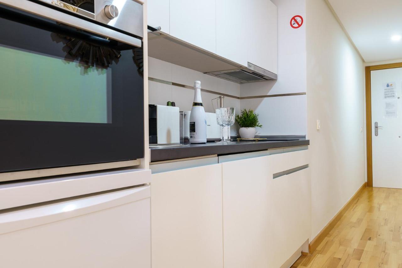 Malagasuite Cozy Center Apartment & Parking Eksteriør billede