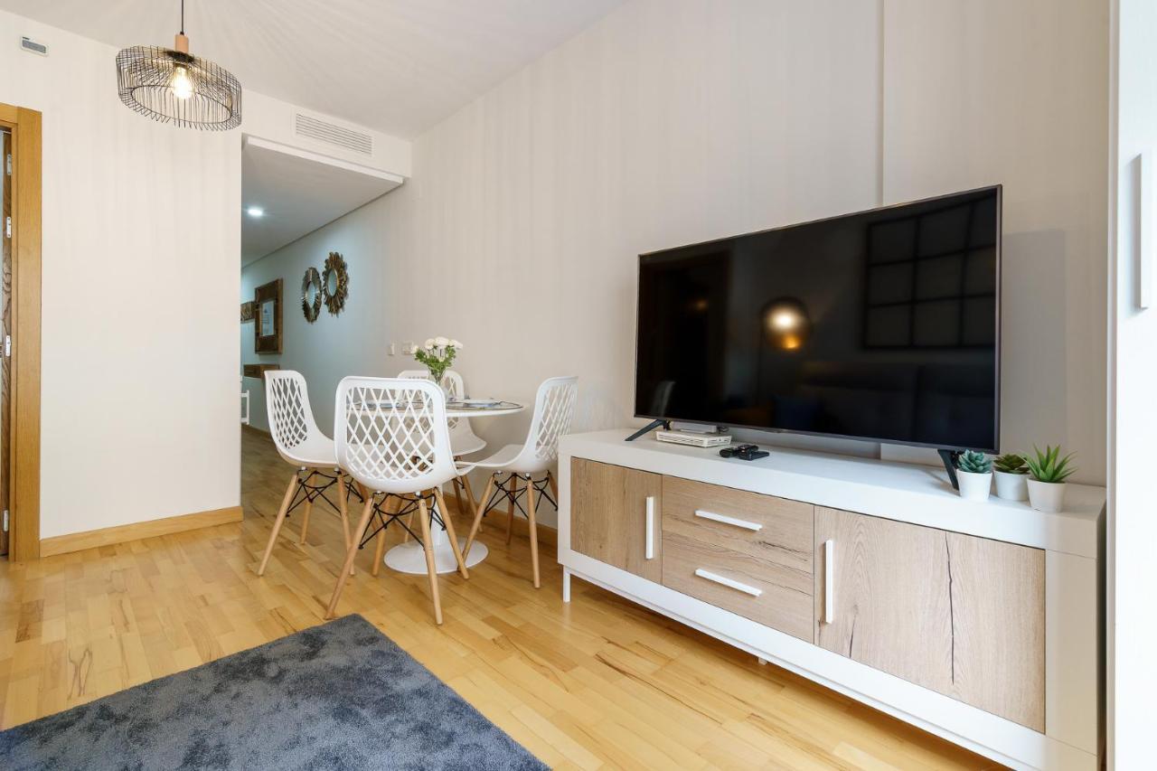 Malagasuite Cozy Center Apartment & Parking Eksteriør billede